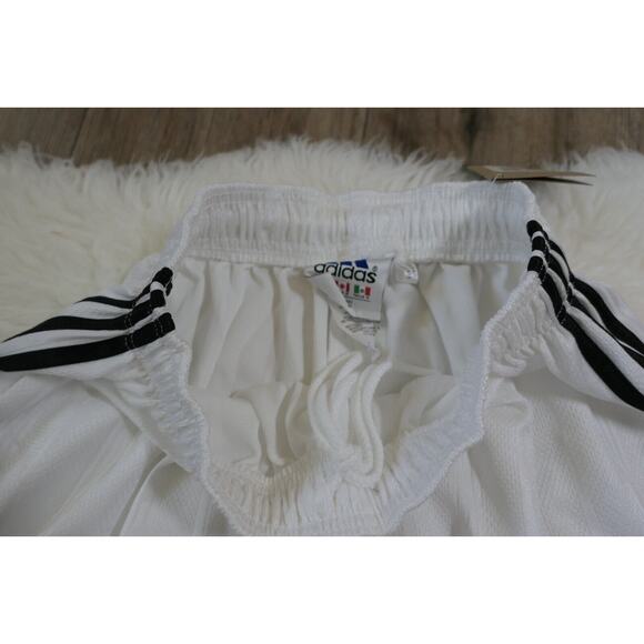 NWT Vintage Y2K 90s ADIDAS Soccer TREVISO Polyester Men's White Shorts Large - Picture 5 of 12